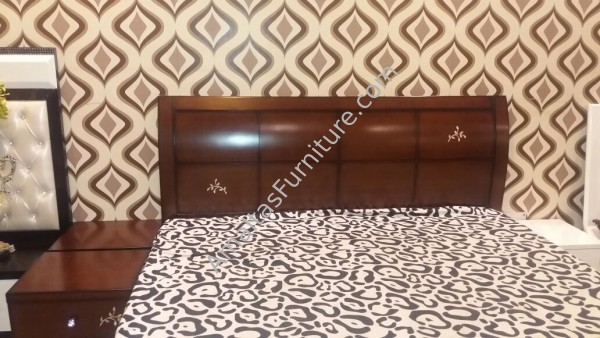 Amaltas Sippy Filling Bed