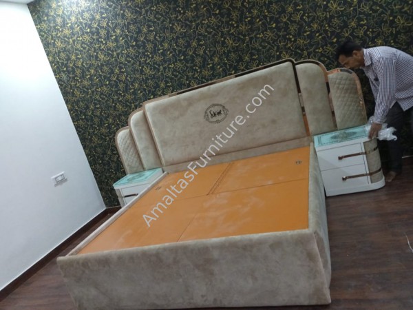 Amaltas Maharaja Double Bed