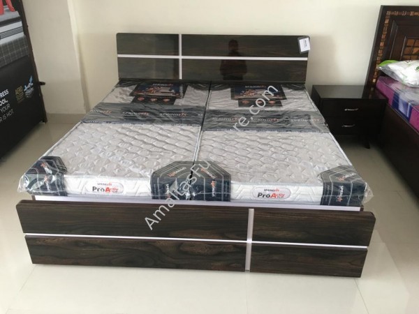 Amaltas High Gloss Double Bed without Tables